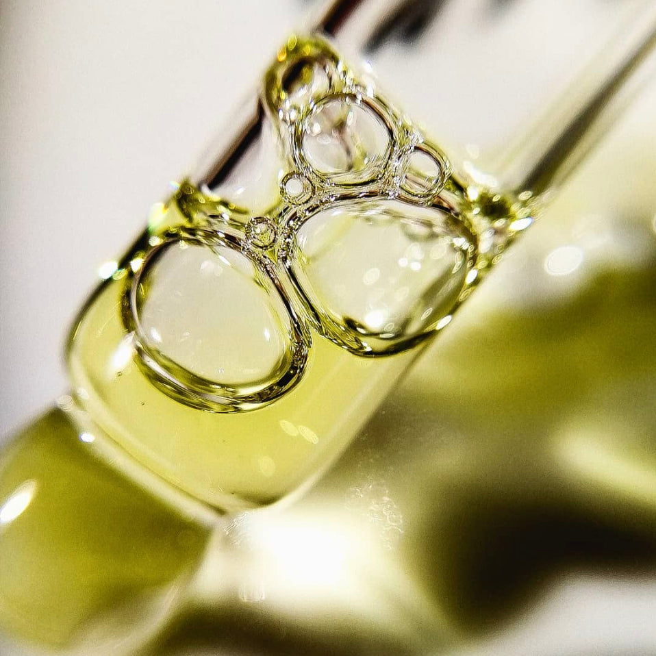 Why You Should Add a Little Oil to Your Skincare Routine